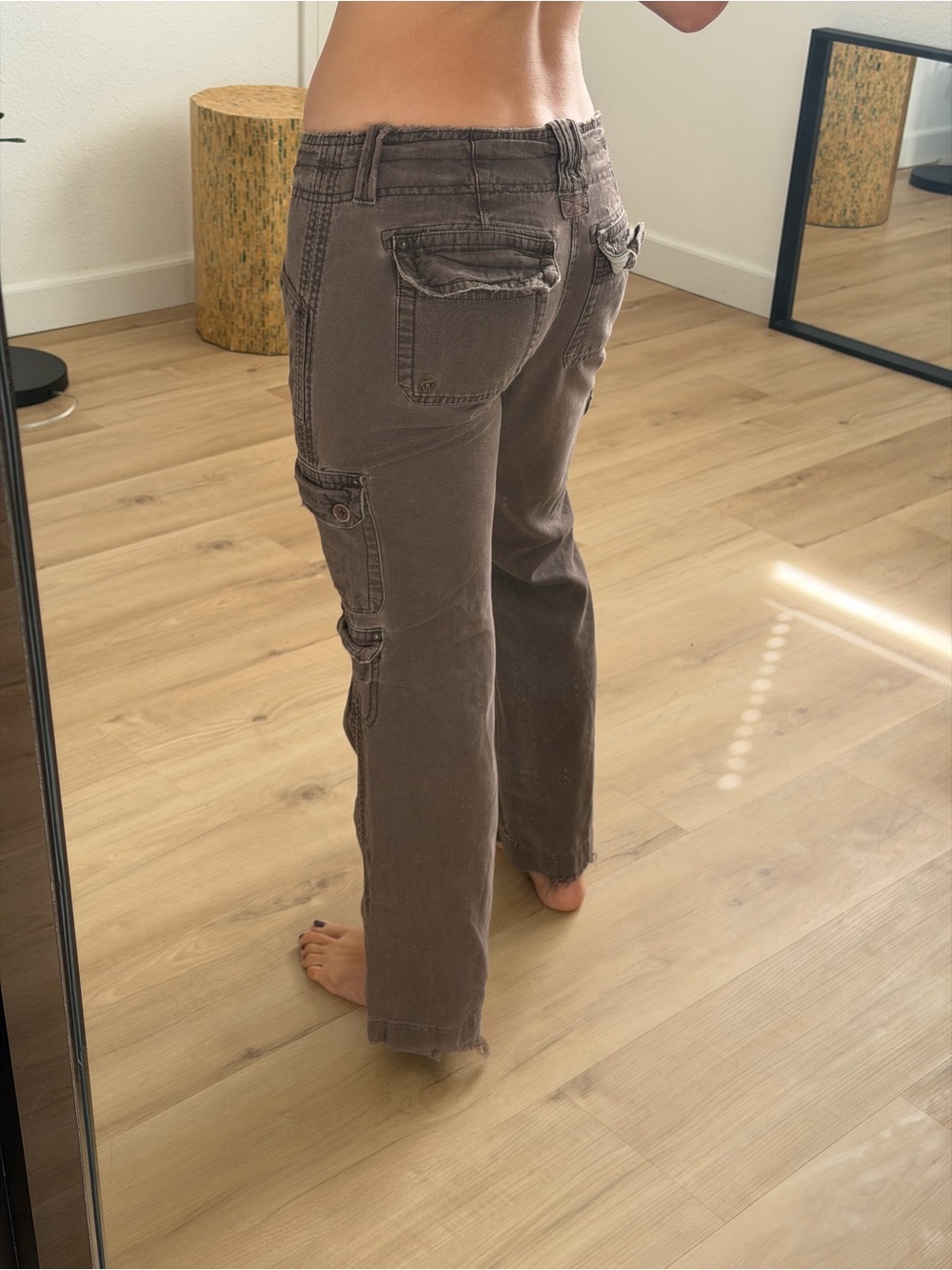 Abercrombie & Fitch Y2K Brown Cargo Utility Pants Women’s Size 4P 100% Cotton - Picture 2 of 5